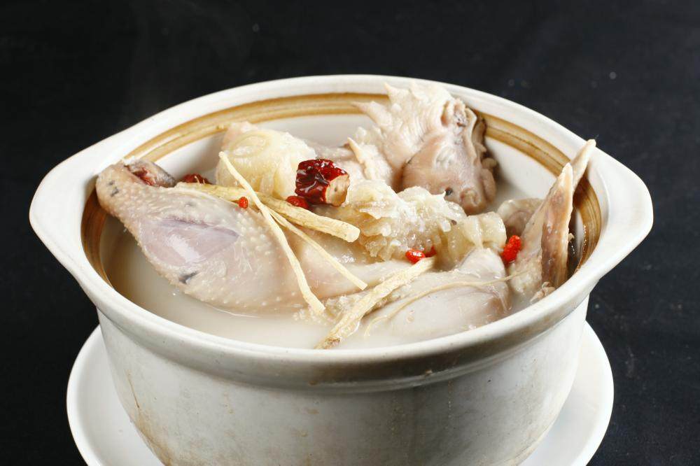 d00007柴鸡炖牛鞭