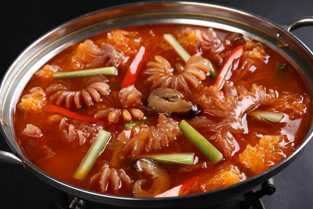 g00129锅仔酸汤牛鞭