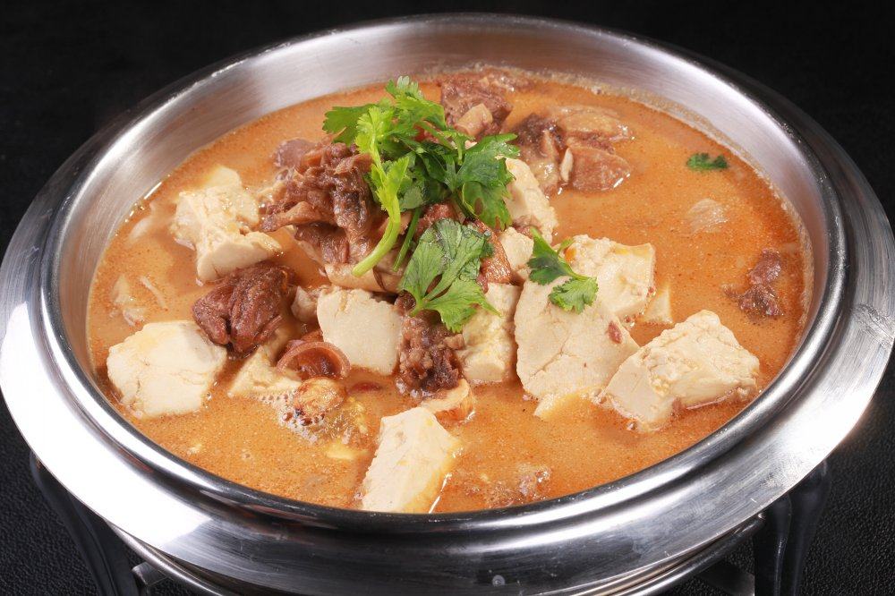 老豆腐煨牛腩 (2)