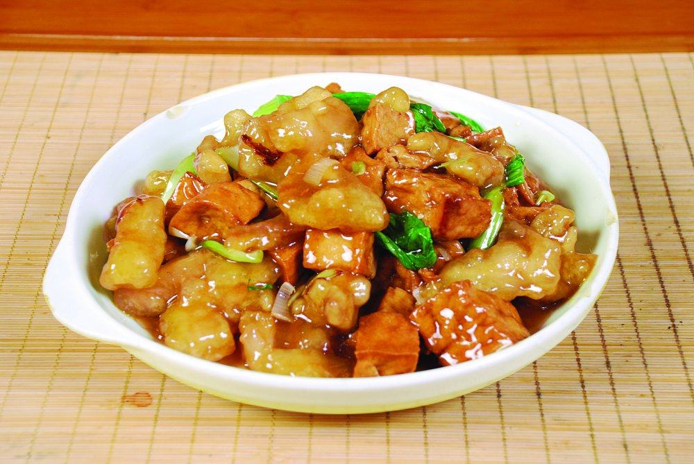 松肉烩豆泡