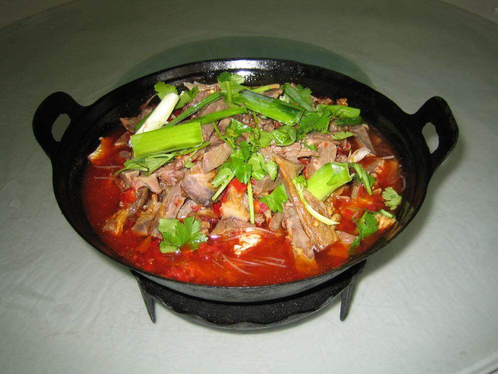 手撕咸狗肉