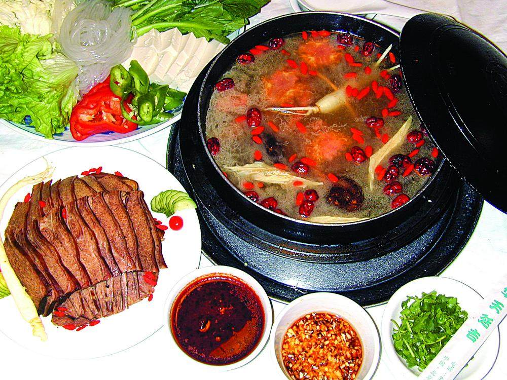 延吉餐厅狗肉火锅